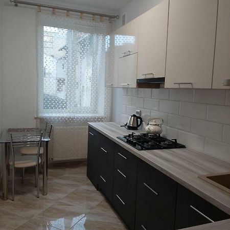 Apartment In Serbska Lviv Luaran gambar