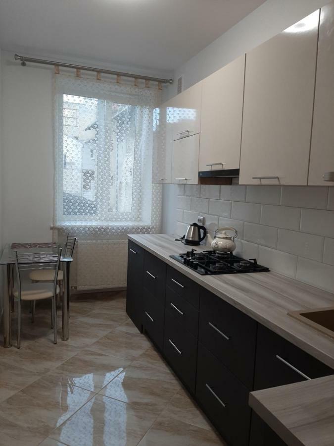 Apartment In Serbska Lviv Luaran gambar
