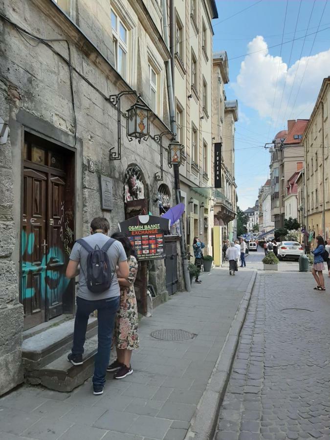 Apartment In Serbska Lviv Luaran gambar