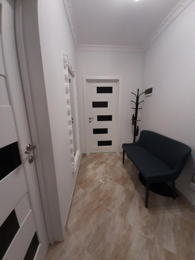 Apartment In Serbska Lviv Luaran gambar